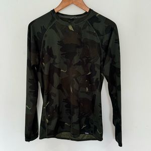 Camo Patagonia Capilene Midweight Base Layer Long Sleeve Top Size M Great Shape